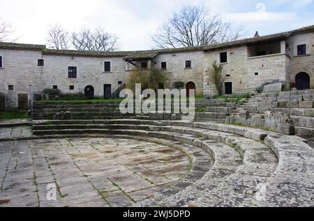 Das Amphitheater. Archäologische Stätte von Altilia. Sepino - Molise - Italien Stockfoto