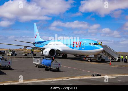 Afrika, Boeing 737 Max von TUIfly auf dem Flughafen Amilcar Cabral International ist der wichtigste und größte Flughafen der Kapverden auf der Insel Sal, Flugzeug, Logo tui. *** Afrika, Boeing 737 Max ab TUIfly am Amilcar Cabral International Airport ist der wichtigste und größte Flughafen in Kap Verde auf der Insel Sal, Flugzeug, Logo tui Stockfoto