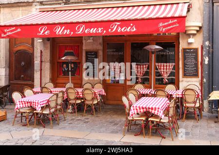 Lyon, Frankreich - 20. September 2017: Typisches Restaurant Bouchon Lyonnais in der Altstadt von Lyon Stockfoto