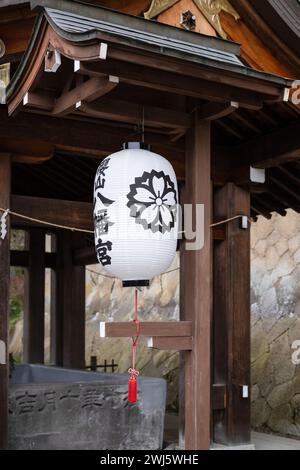 Detail im Sakurayama Hachimangu-Schrein, Takayama, Präfektur Gifu, Japan. Stockfoto