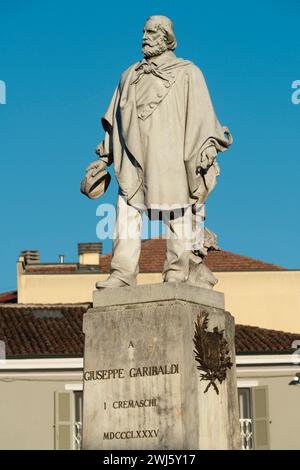 Italien, Lombardei, Crema, Giuseppe Garibaldi Platz, Denkmal von Francesco Barzaghi datiert 1885 Stockfoto