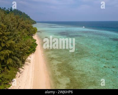 Koh Ngai tropische Insel in der Andamanensee Trang in Thailand Stockfoto