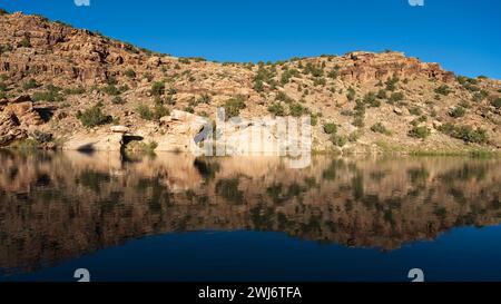 CHAMA RIVER REFLECTION, ABIQUIU, NM, USA Stockfoto