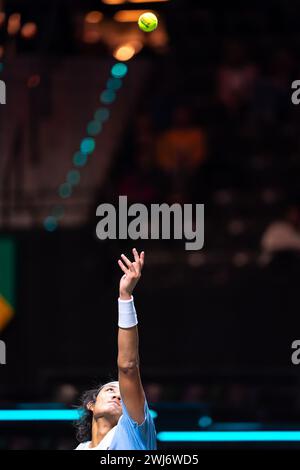 Rotterdam, Niederlande. Februar 2024. ROTTERDAM, NIEDERLANDE - 13. FEBRUAR: Zhang Zhizhen aus China am 2. Tag der ABN AMRO Open 2024 in Ahoy am 13. Februar 2024 in Rotterdam, Niederlande. (Foto: Joris Verwijst/BSR Agency) Credit: BSR Agency/Alamy Live News Stockfoto