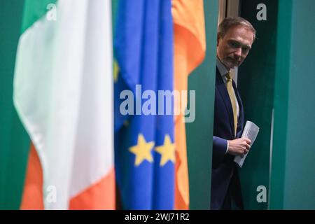 Dublin, Irland. Februar 2024. Bundesfinanzminister Christian Lindner (FDP) wird im Rahmen eines Besuchs in Irland eine gemeinsame Pressemitteilung mit dem Finanzminister der Republik Irland abgeben. Der Bundesfinanzminister besucht am 12. Und 13. Februar das Vereinigte Königreich und Irland. Quelle: Sebastian Gollnow/dpa/Alamy Live News Stockfoto