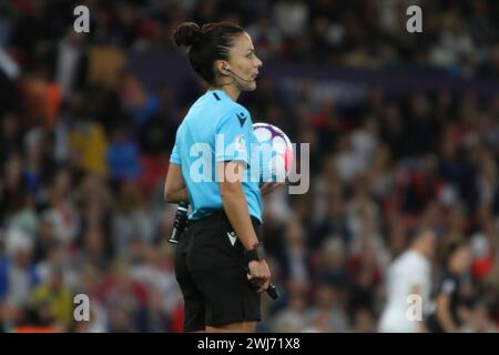 Schiedsrichterin Marta Huerta de AZA England gegen Österreich UEFA Frauen Euro 6 Juli 2022 Old Trafford Manchester Stockfoto