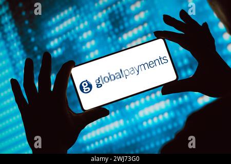 In dieser Abbildung wird das Logo von Global Payments Inc. Auf einem Smartphone-Bildschirm angezeigt. Stockfoto