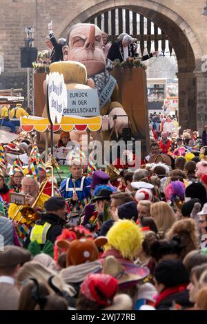 Karneval, Rosenmontag in Köln in der Severinstraße im Fringsviertel, wo Köln noch immer am originellsten ist. Stockfoto