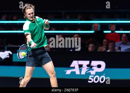 Rotterdam, Niederlande. Februar 2024. ROTTERDAM, NIEDERLANDE - 13. FEBRUAR: Sebastian Korda aus den USA am 2. Tag der ABN AMRO Open 2024 in Ahoy am 13. Februar 2024 in Rotterdam, Niederlande. (Foto: Joris Verwijst/BSR Agency) Credit: BSR Agency/Alamy Live News Stockfoto