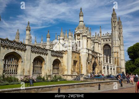 Cambridge, Vereinigtes Königreich - 26. Juni 2010: Torhaus des King's College mit der Porters' Lodge und der Besucherabteilung der Universität Cambridge, A Stockfoto