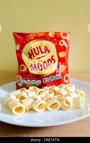 Paket oder Beutel mit Hula Hoop Chips Stockfoto
