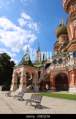 Moskau, Russland - 20. August 2023: Die Kathedrale von Vassilij dem Seligen, bekannt als Basilius-Kathedrale. Stockfoto