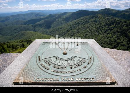 Blue Ridge Parkway, North Carolina, Devils Courthouse mit Blick auf die Berge Stockfoto