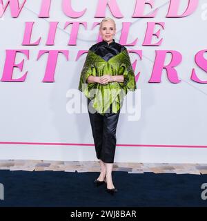 ODEON LUXE Leicester Square, London, Großbritannien. 13. Februar 2024. Olivia Colman fotografierte bei der europäischen Premiere von Wicked Little Letters. Foto von Julie Edwards./Alamy Live News Stockfoto