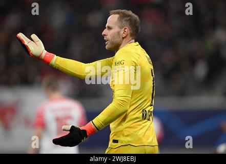 Leipzig, Deutschland. Februar 2024. Fußball, Champions League, RB Leipzig - Real Madrid, K.-o.-Runde, Achtelfinale, erstes Leg, in der Red Bull Arena. Leipziger Torhüter Peter Gulacsi. Robert Michael/dpa/Alamy Live News Stockfoto