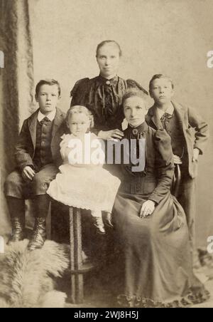 Studiofoto für Familien Stockfoto