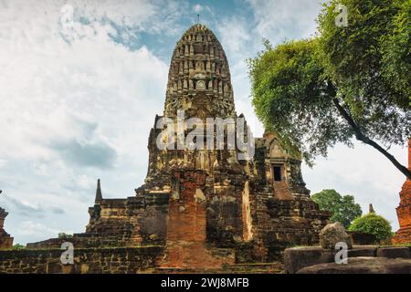 Wat Ratchaburana im Ayutthaya Historical Park, Ayutthaya, Thailand. UNESCO-Weltkulturerbe. Stockfoto