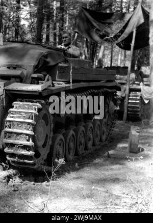 Deutsche Armee-Sturmpanzer III / Sturmgewehr III - WehrmachtsHeer Sturmgeschütz III StuG III Ausf. C/D Stockfoto