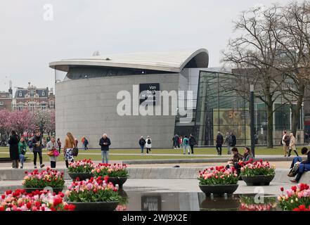 Amsterdam, Niederlande - 21. April 2023: Das Van Gogh Museum in Amsterdam, Niederlande Stockfoto