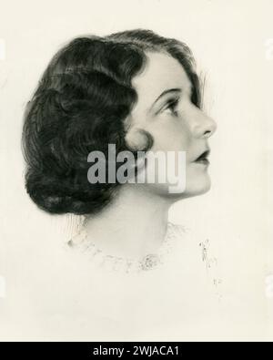 Erleuchtung von Norma Talmadge (1920er Jahre). Hochformat Stockfoto