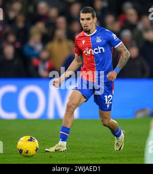 London, Großbritannien. Februar 2024 - Crystal Palace V Chelsea - Premier League - Selhurst Park. Daniel Muñoz aus Crystal Palace in Aktion. Bildnachweis: Mark Pain / Alamy Live News Stockfoto