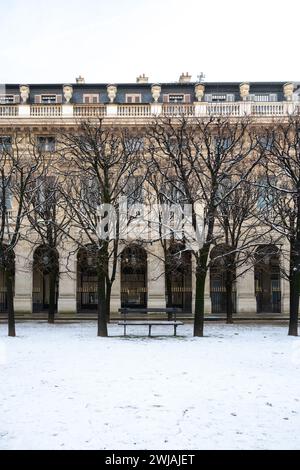 Paris, France, Palais Royal garden under snow, Editorial only. Stockfoto