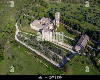 Ferentillo (Italien, Umbrien, Provinz Terni, Valnerina), Abtei San Pietro in Valle, Mausoleum der langobardischen Herzöge von Spoleto Stockfoto