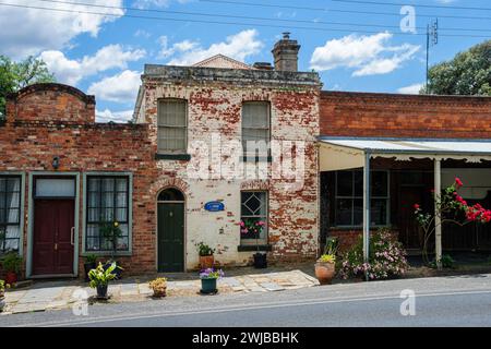 Manchester House - ein viktorianisches Landhaus aus dem Jahr 1860 in der ehemaligen Goldgräberstadt Chewton in der Nähe von Castlemaine, Victoria, Australien Stockfoto