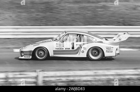 Vasek Polak Racing Porsche 935, gefahren von George Follmer und Jacky Ickx in der Weltmeisterschaft 1978 für Mays 6 Stunden Rennen auf dem Watkins Glen Grand Prix Circuit, startete 4., belegte 26. DNF Stockfoto