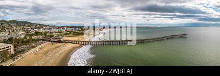 Ventura Kalifornien. Strandpier. Panoramablick aus der Luft Stockfoto