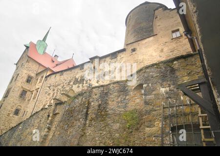 Burg Czocha (deutsch: Tzschocha) – eine Verteidigungsburg im Dorf Sucha in Polen Stockfoto