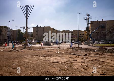 Das Gelände der ehemaligen Polizeistation in Sderot wurde vor dem Hintergrund des Gaza-Konflikts in eine Gedenkstätte verwandelt. Stockfoto