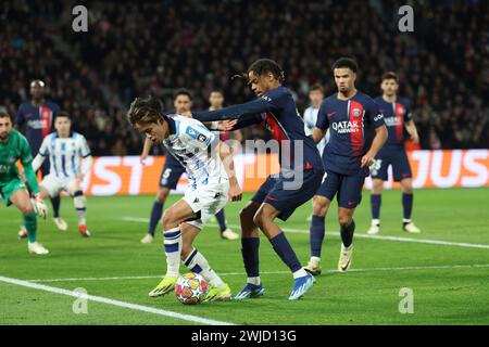 Paris, Frankreich. Februar 2024. © PHOTOPQR/LE PARISIEN/LE PARISIEN/ARNAUD JOURNOIS ; PARIS ; 14/02/2024 ; FUSSBALL, LIGUE DES CHAMPIONS UEFA, HUITIEMES DE FINALE ALLER, 14.02.2024, PARIS, PARC DES PRINCES/PARIS SG - REAL SOCIEDAD /FOTO LE PARISIEN/ARNAUD JOURNOIS BRADLEY BARCOLA - 14.02.2024PARIS, FRANKREICH UEFA CHAMPIONS LEAGUE PARIS SG/ALMAXPP REAL NEWS Stockfoto