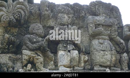 Relief an der Wand des Tegowangi-Tempels in Kediri, Ost-Java. Dieser ...