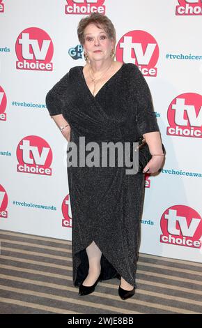 Februar 2024 - London, England, Großbritannien - Anne Hegerty nimmt an den TV Choice Awards 2024 Teil, Park Lane Hilton Stockfoto