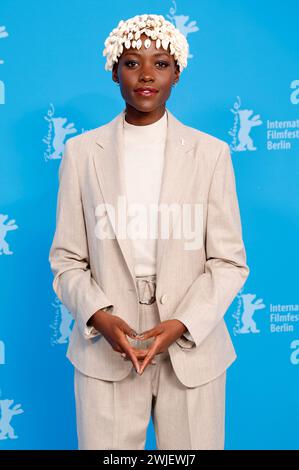 Lupita Nyong'o beim Photocall mit der internationalen Jury auf der Berlinale 2024 / 74. Internationale Filmfestspiele Berlin im Hotel Grand Hyatt. Berlin, 15.02.2024 Stockfoto