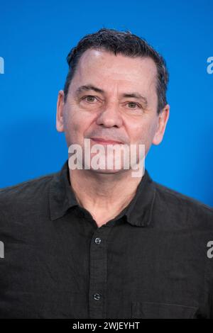 Berlin, Deutschland. Februar 2024. Christian Petzold, Mitglied der Internationalen Jury der Berlinale 2024, Standq beim Fotoaufruf der Internationalen Jury der Berlinale 2024 am 15. Februar 2024 in Berlin. Foto: Aurore Marechal/ABACAPRESS.COM Credit: Abaca Press/Alamy Live News Stockfoto