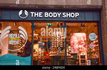 London, Großbritannien. Februar 2024. Allgemeine Ansicht eines Body Shop Stores im Zentrum Londons. Quelle: Vuk Valcic/Alamy Stockfoto