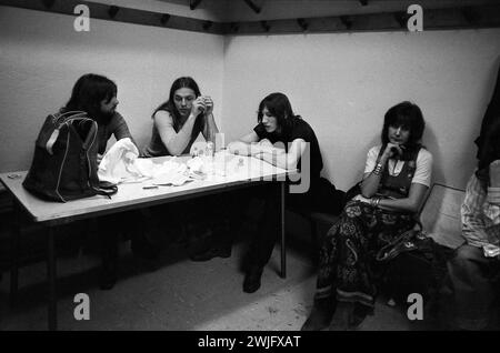 ©Philippe Gras / Le Pictorium/MAXPPP - Lyon 15/12/2016 Philippe Gras / Le Pictorium - 15/12/2016 - Frankreich / Auvergne-Rhone-Alpes / Lyon - Pink Floyd en coulisse avant leur Concert a Lyon, le 12 juin 1971 - Valeurs ACtuelles out, no jdd, jdd out, RUSSIA out, NO RUSSIA #norussia / 15/12/2016 - Frankreich / Auvergne-Rhone-Alpes / Lyon - Pink Floyd Backstage vor ihrem Konzert in Lyon, 12. Juni 1971 Stockfoto