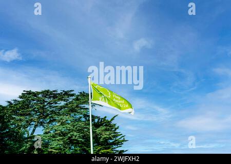 Die „Grüne Flagge“ im Corkagh Park Clondalkin, Dublin, Irland, wurde für ihre Leistungen in der Verwaltung von Grünflächen und die Exzellenz der Besucher bei ausgezeichnet Stockfoto