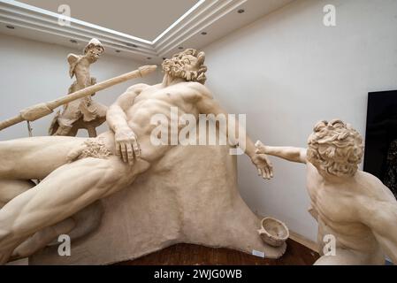 Ulysses Blenden Polyphem, ist eine Marmorskulpturengruppe, die im Sperlonga National Archaeological Museum aufbewahrt wird Stockfoto