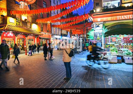 Chinatown London bei Sonnenuntergang: Ein Kaleidoskop an Farben, Kulturen und Küchen. Stockfoto