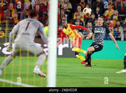 Frankreich. Februar 2024. © PHOTOPQR/VOIX DU NORD/MATTHIEU BOTTE; 15/02/2024; 15/02/2024. Linse. Fußball. Lens Fribourg Europa League Konferenz. David pereira da costa. FOTO MATTHIEU BOTTE LA VOIX DU NORD *** lokaler Bildtitel *** Credit: MAXPPP/Alamy Live News Stockfoto