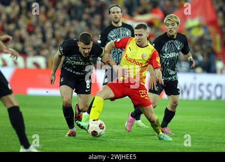 Frankreich. Februar 2024. © PHOTOPQR/VOIX DU NORD/MATTHIEU BOTTE; 15/02/2024; 15/02/2024. Linse. Fußball. Lens Fribourg Europa League Konferenz. Frankowski. FOTO MATTHIEU BOTTE LA VOIX DU NORD *** lokaler Bildtitel *** Credit: MAXPPP/Alamy Live News Stockfoto