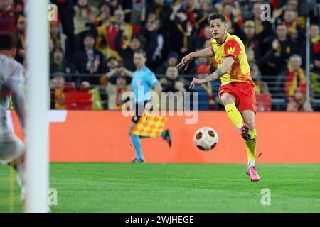 Frankreich. Februar 2024. © PHOTOPQR/VOIX DU NORD/MATTHIEU BOTTE; 15/02/2024; 15/02/2024. Linse. Fußball. Lens Fribourg Europa League Konferenz. Florian sotoca. FOTO MATTHIEU BOTTE LA VOIX DU NORD *** lokaler Bildtitel *** Credit: MAXPPP/Alamy Live News Stockfoto