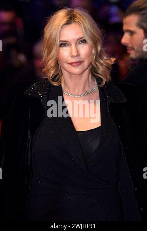 Veronica Ferres bei der Festivaleröffnung und der Premiere des Kinofilms Small Things like this / kleine Dinge wie diese auf der Berlinale 2024 / 74. Internationale Filmfestspiele Berlin im Berlinale Palast. Berlin, 15.02.2024 *** Veronica Ferres bei der Festivaleröffnung und der Premiere des Spielfilms Small Things Like These Small Things Like These These Small Things Like These These Things 2024 74 2024 4290 Stockfoto