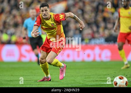 Linse, Frankreich. Februar 2024. Florian Sotoca (7) von RC Lens, das während des Play-off-Spiels der UEFA Europa League in der Saison 2023-2024 zwischen Racing Club de Lens und SC Freiburg am 15. Februar 2024 in Lens, Frankreich, gezeigt wurde. (Foto: David Catry/Isosport) Credit: Sportpix/Alamy Live News Stockfoto