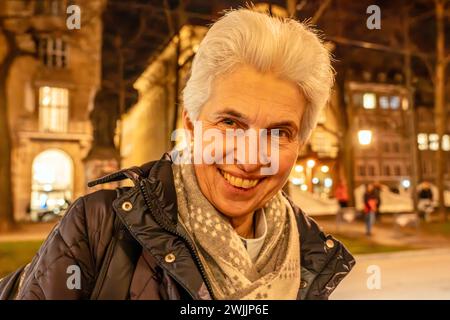 Marie-Agnes Strack-Zimmermann, FDP, Teilnehmerin der Münchner Sicherheitskonferenz, München, 15. Februar 2024 Deutschland, München, 15. Februar 2024, Marie-Agnes Strack-Zimmermann, FDP, Vorsitzende des Verteidigungsausschusses im Bundestag, FDP Spitzenkandidatin für die Europawahl 2024, Teilnehmerin bei der Münchner Sicherheitskonferenz 2024, vom 16.-18. Februar im Hotel Bayerischer Hof, hier: vor dem Hotel, Bayern, *** Marie Agnes Strack Zimmermann, FDP, Teilnehmer der Münchner Sicherheitskonferenz, München, 15. Februar 2024 Deutschland, München, 15. Februar 2024, Marie Agnes Strack Zimmermann, FD Stockfoto