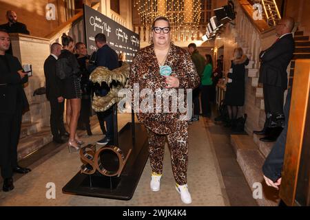 Berlin, Deutschland. Februar 2024. Ilka Bessin kommt zur „Berlin Opening Night 2024“ im Rahmen der Berlinale im Hotel SO/Berlin das Stue. Die Party wird von Gala, Ufa und RTL veranstaltet. Quelle: Gerald Matzka/dpa/Alamy Live News Stockfoto