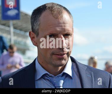 Aktenfoto vom 26.08.2017 von Iain Jardine. Die Haube könnte Iain Jardines Pferd Slugger helfen, sich im Jahr 2,55 in Kelso besser niederzulassen - 1pt in jeder Richtung. Ausgabedatum: Freitag, 16. Februar 2024. Stockfoto